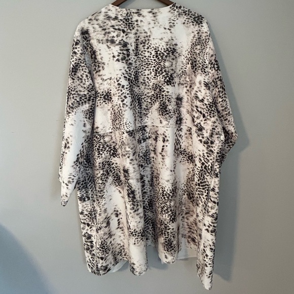 NWT Philosophy Woman Republic Clothing Open Front - Animal Print - Plus 2X - 3X - Picture 8 of 15
